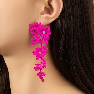 Rhinestone Decor Flower Drop Earrings